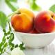 Компот из персиков на зиму - простые рецепты вкусной заготовки