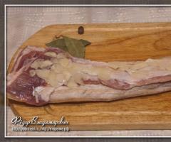 Свиная прослойка в мультиварке Как приготовить свиное сало с прослойкой мяса